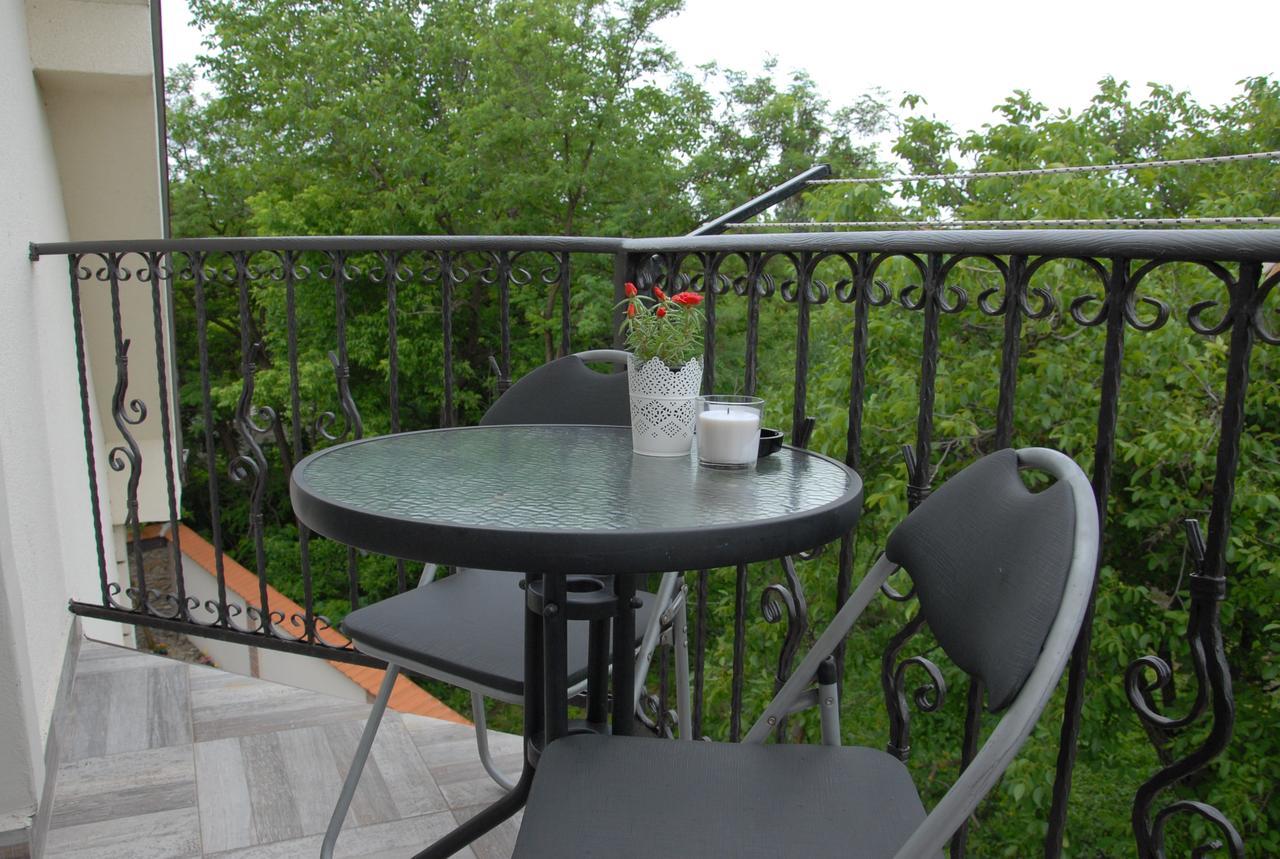 Apartments Idila Бела-Црква Экстерьер фото