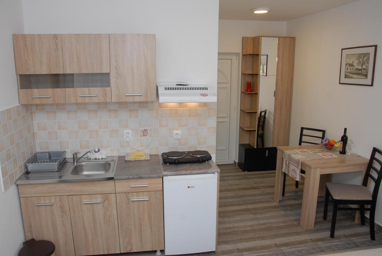 Apartments Idila Бела-Црква Экстерьер фото